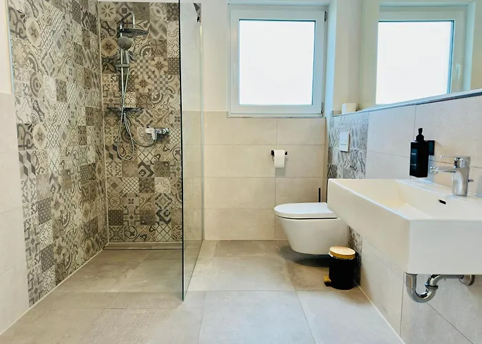 Rg Living - A30, Garden & Grill, Bali-therme & Hdz Apartment